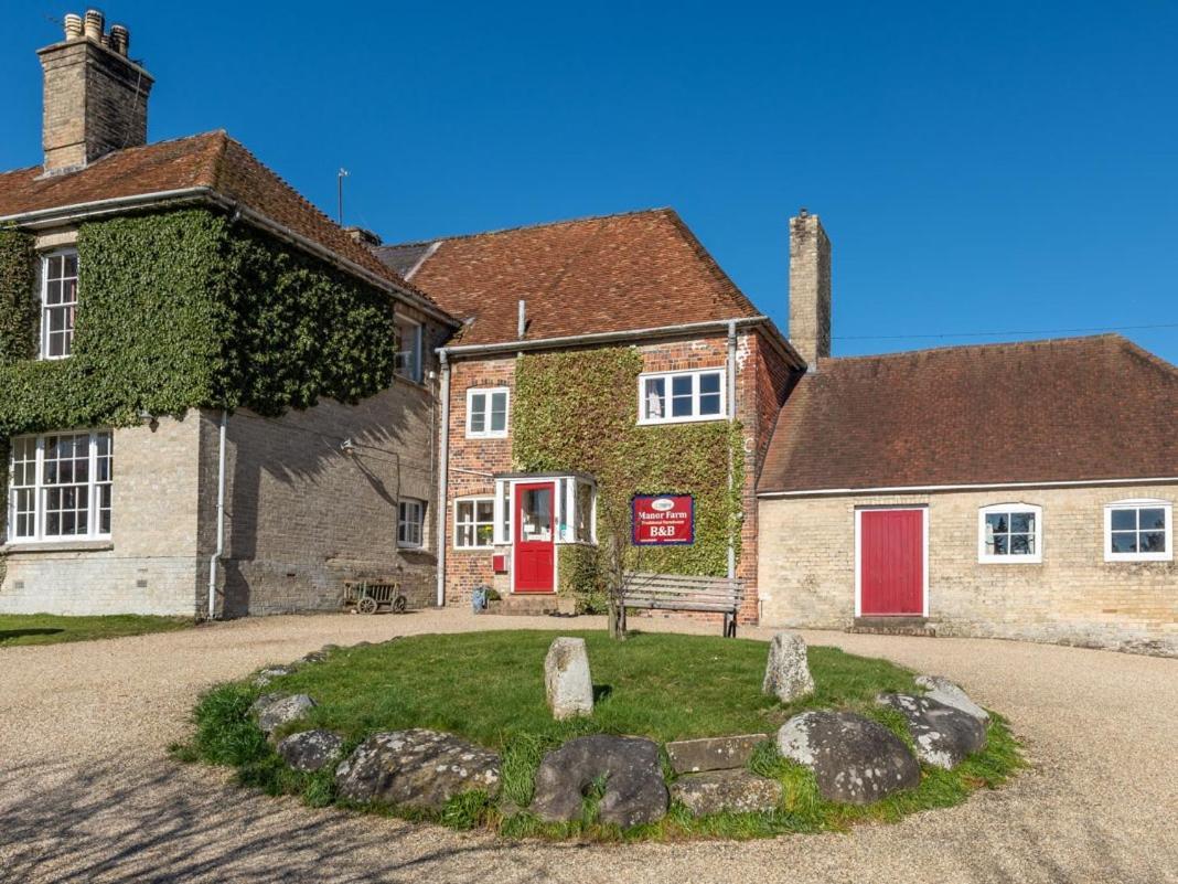 Manor Farm B&B Marlborough Exterior photo